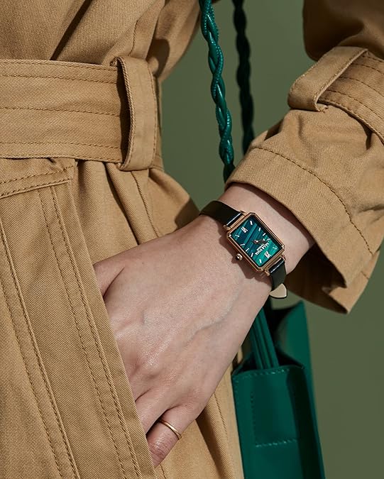 Exquisite women's watch: green malachite dial, stylish gift box packaging, an elegant gift for women and lovers