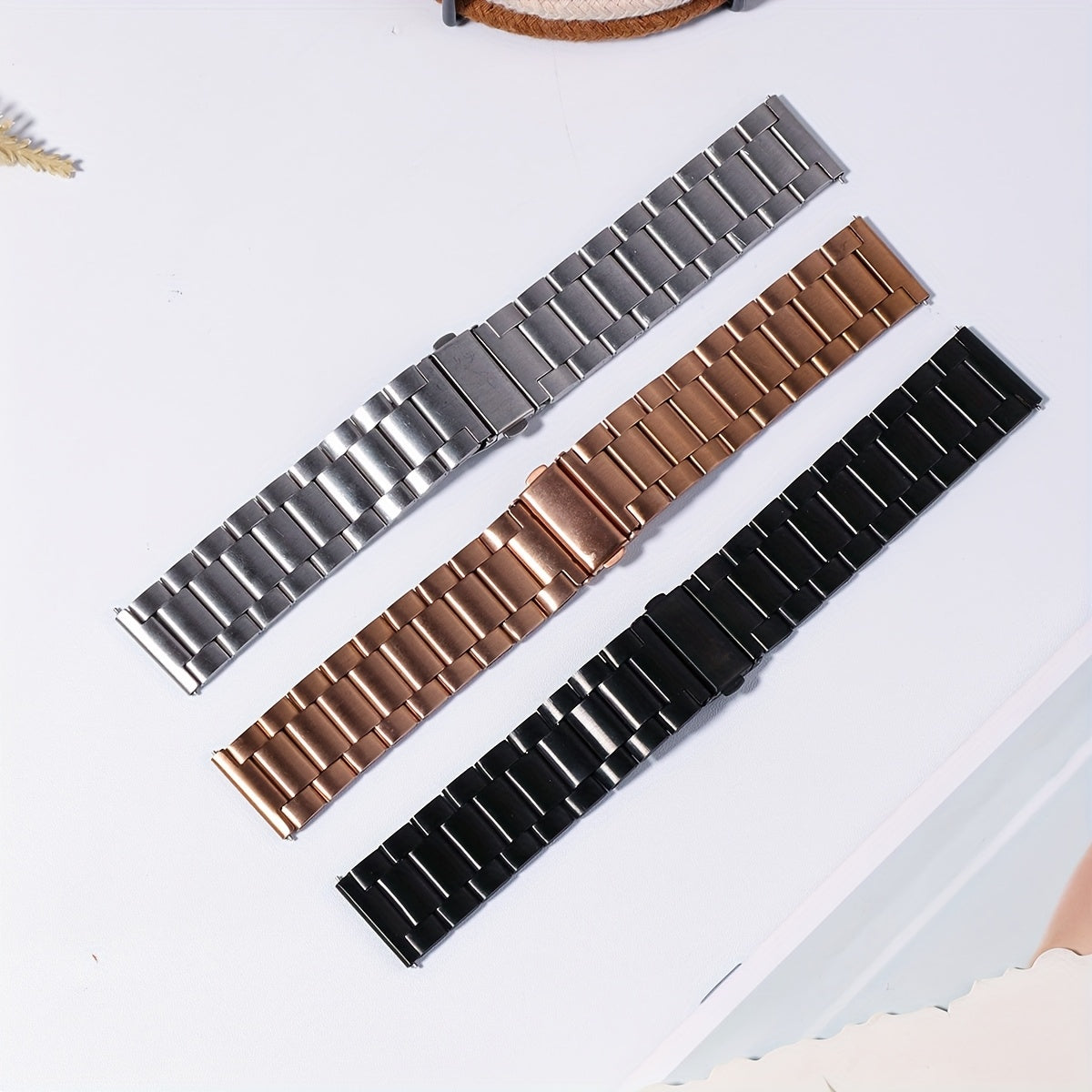 Unisex Quick-Release Stainless Steel Watch Band - 20mm & 22mm Metal Link Replacement Strap with Push Button Clasp, Durable & Stylish for Men & Women, Secure Fit Strap, Sleek Metallic Finish
