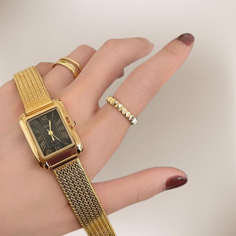 Simple Vintage Women's Watches