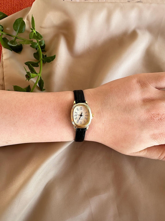 Women Watches Leather strap
