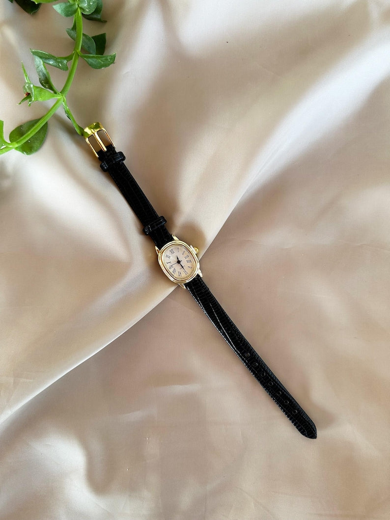 Women Watches Leather strap