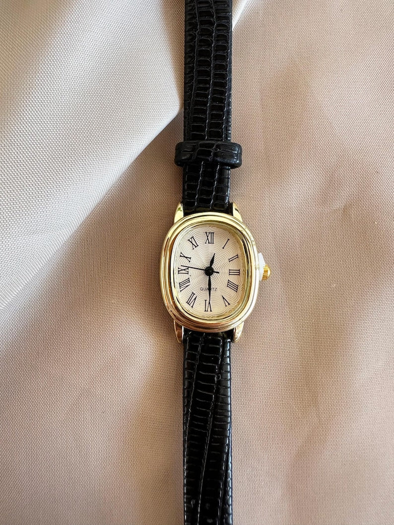 Women Watches Leather strap